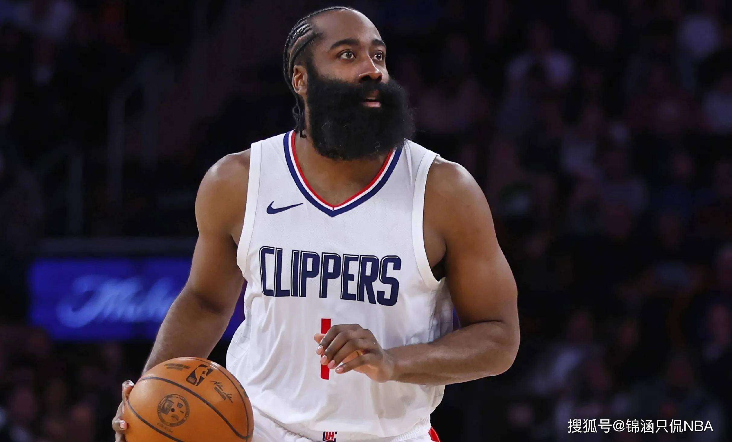 哈登在曼联比赛中战术调整,高光表现引发热议!的简单介绍 哈登在曼联比赛中战术调整,高光表现引发热议!的简单介绍