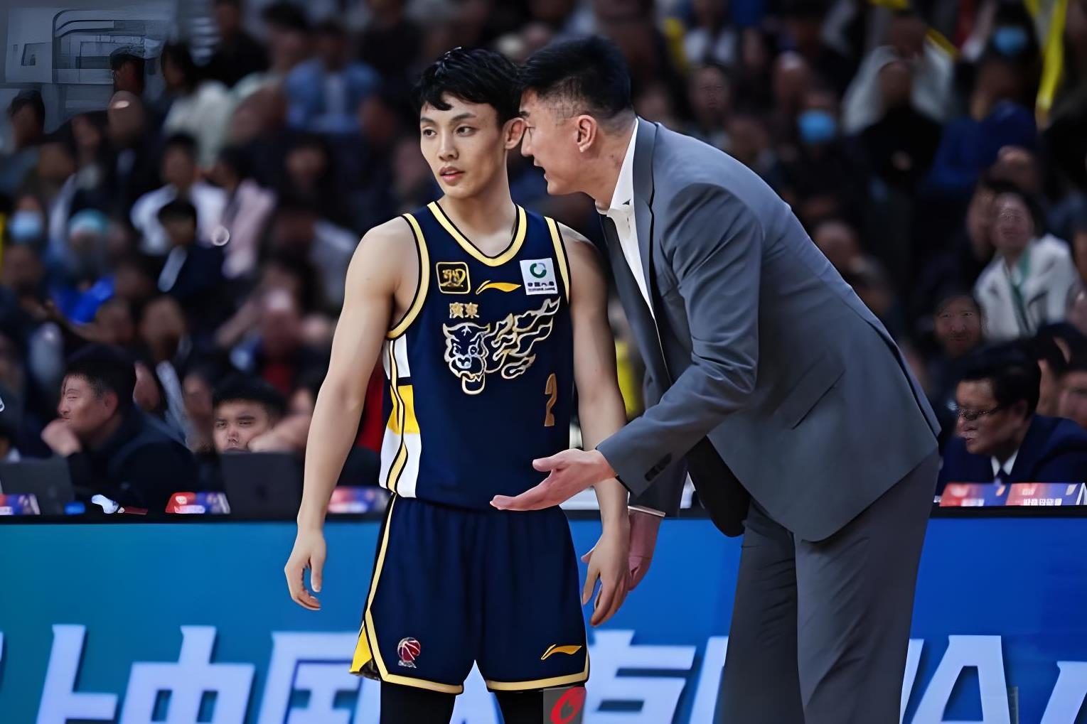 游戏技巧分享包含广州队迎CBA季后赛关键赛；今夜内部沟通；质疑声仍在；年轻球员得到机会的词条